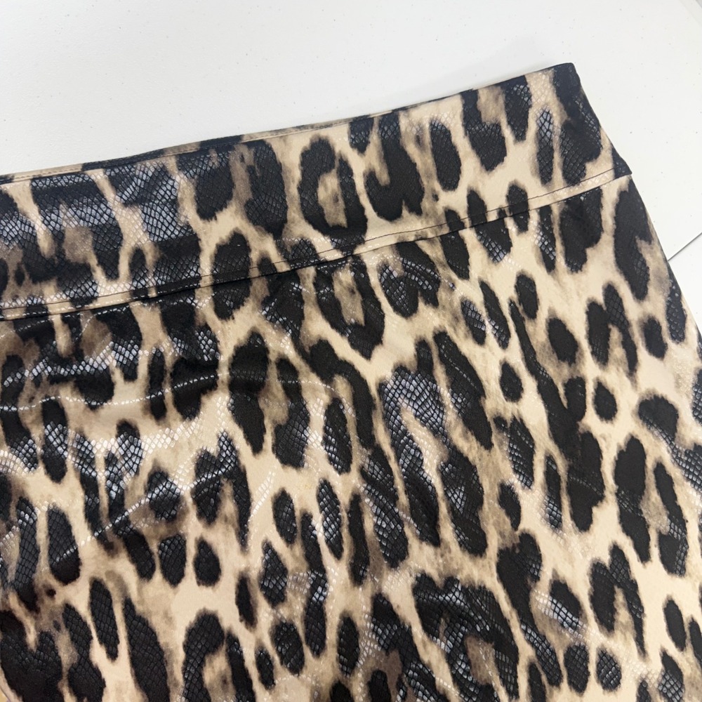 Travelers by Chicos Leopard Print Snakeskin Texture Pencil Skirt Size 3 XL Brown